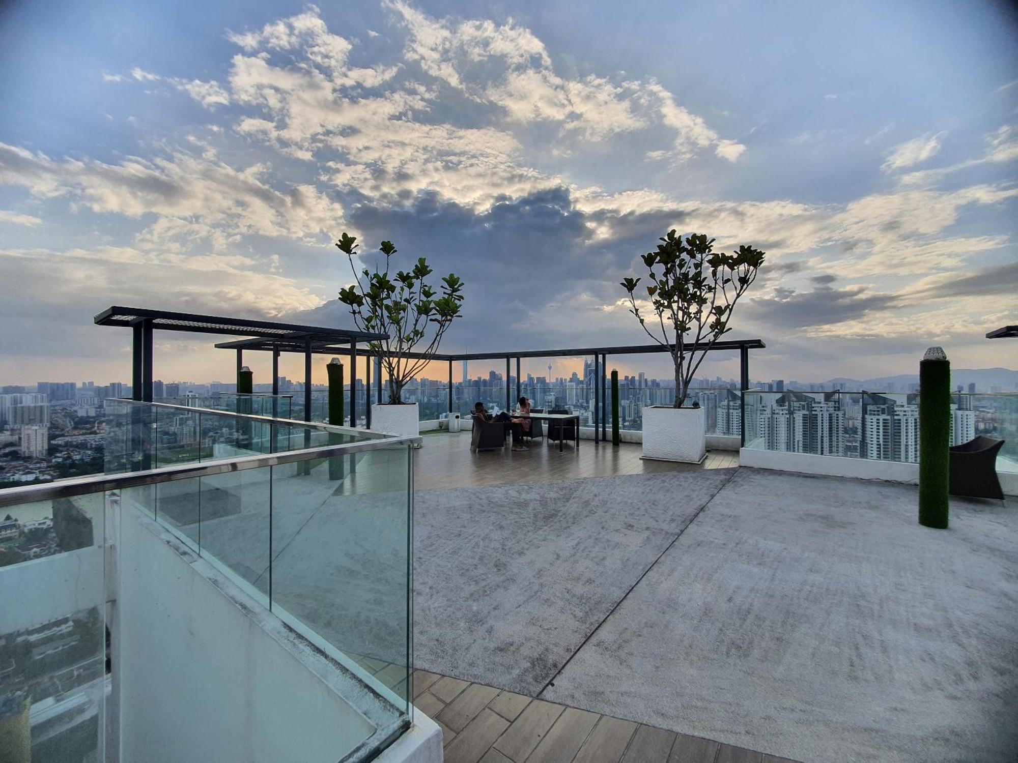 Reizz Residence By Luxury Suites Kuala Lumpur Eksteriør billede